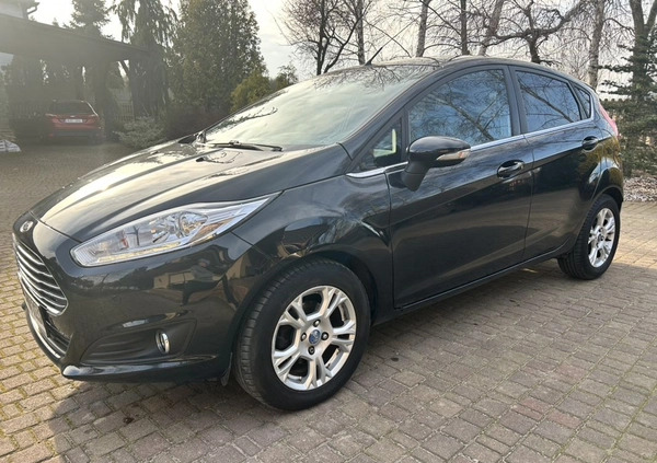 Ford Fiesta cena 24900 przebieg: 132000, rok produkcji 2013 z Mirsk małe 529